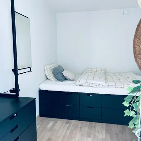 Quarto em Acomodações Particulares In Exlusive - Free Shuttle To Aqua Nor *